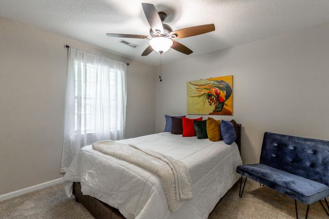 120 Merry Wood Drive, Rossville, GA 30741