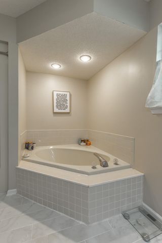 120 Merry Wood Drive, Rossville, GA 30741