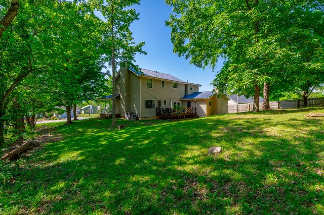 120 Merry Wood Drive, Rossville, GA 30741