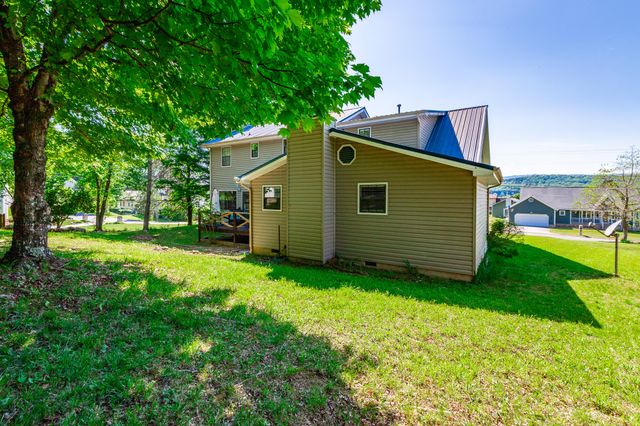 120 Merry Wood Drive, Rossville, GA 30741