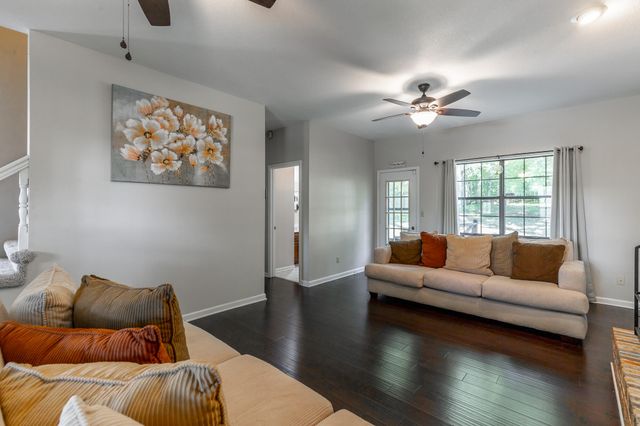 120 Merry Wood Drive, Rossville, GA 30741
