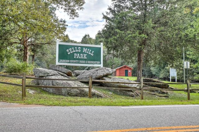 1640 Mount Moriah Road, Hoschton, GA 30548