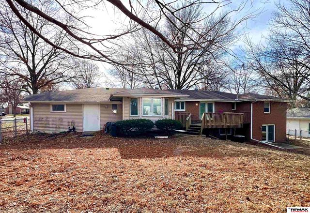 8520 Navajo Trail, Lincoln, NE 68520