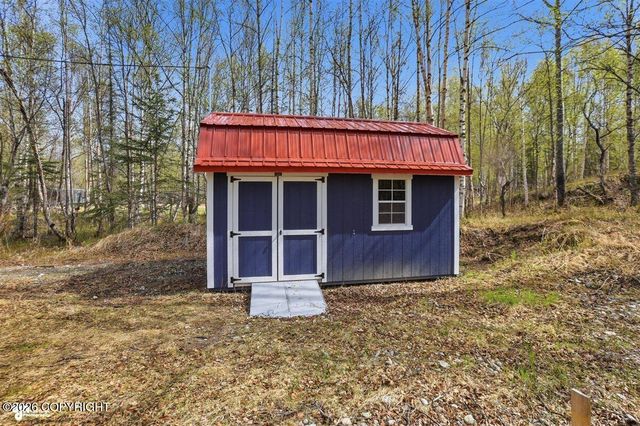 1500 W Melanie Avenue, Wasilla, AK 99654