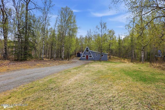 1500 W Melanie Avenue, Wasilla, AK 99654