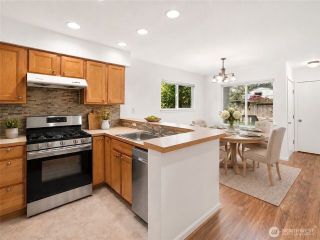 3308 S Holly Place, Seattle, WA 98118