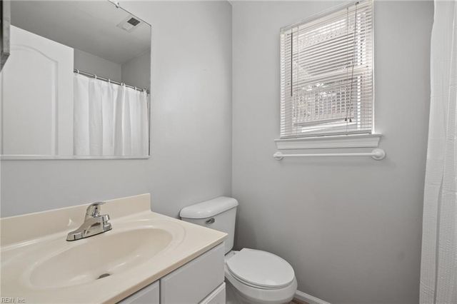 3911 Shady Oaks DR, Virginia Beach, VA 23455