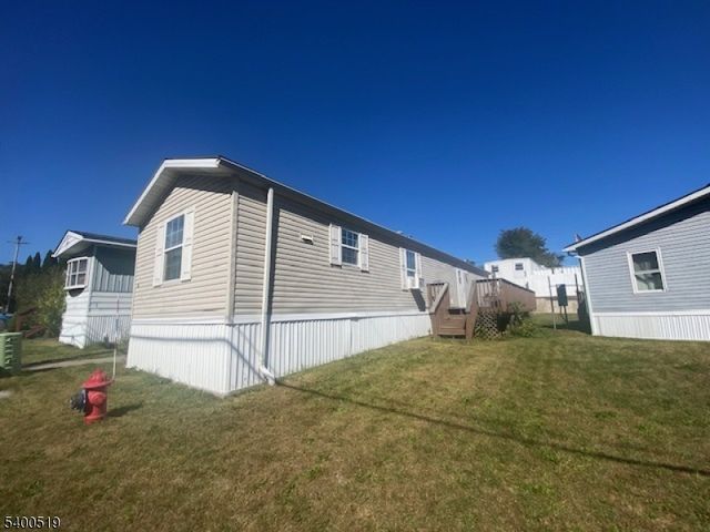 39 Daniel Ln, Rockaway Boro, NJ 07866