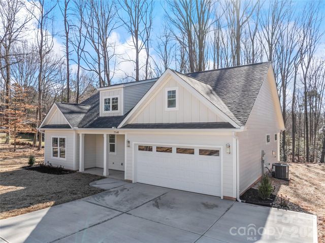 7540 Deer Track Drive 28, Denver, NC 28037