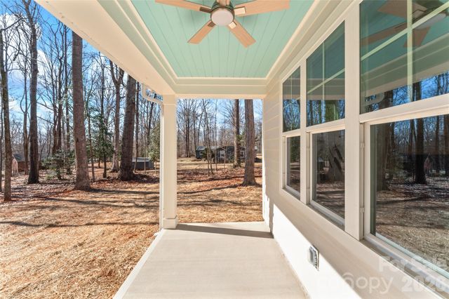 7540 Deer Track Drive 28, Denver, NC 28037