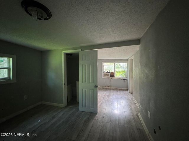 1361 W 13TH Street, Jacksonville, FL 32209