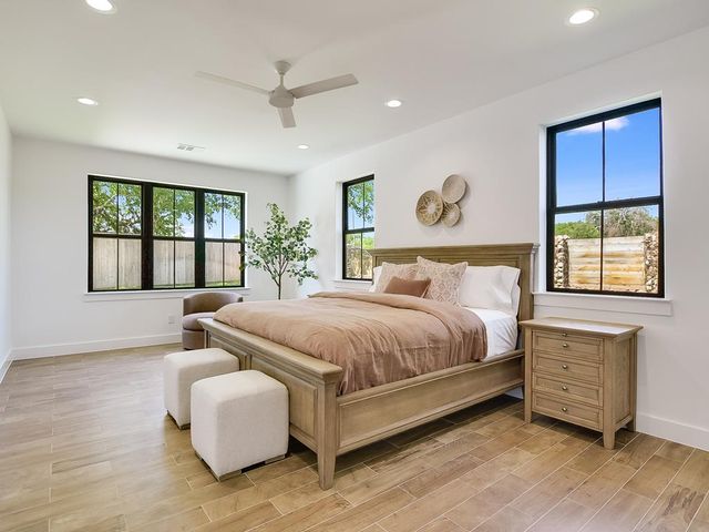 2403 Cherry Lane, Kingsland, TX 78639