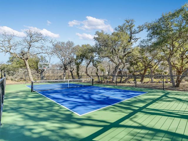 2403 Cherry Lane, Kingsland, TX 78639