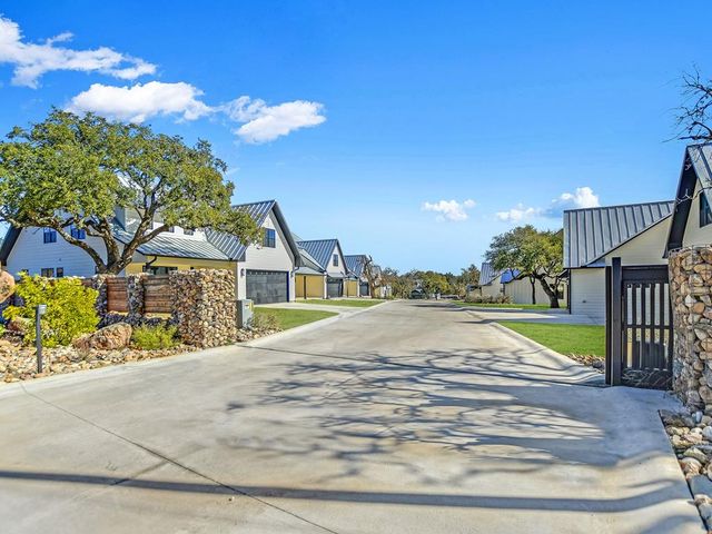 2403 Cherry Lane, Kingsland, TX 78639