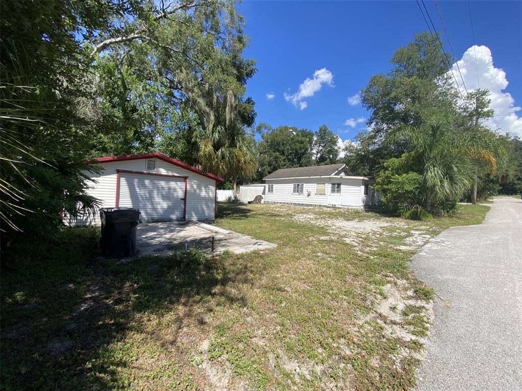 11706 HILLS ROAD, Seffner, FL 33584