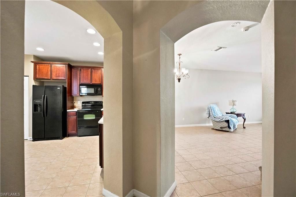 3372 Dandolo CIR, CAPE CORAL, FL 33909 — photo 5