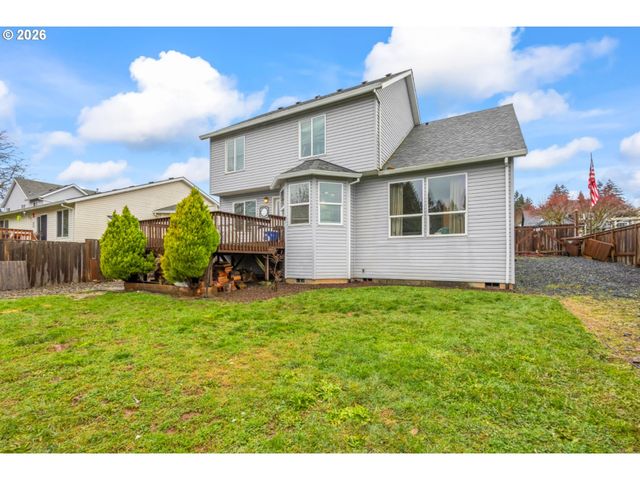 34826 EDNA BARR Ln, St Helens, OR 97051