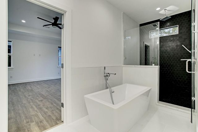1206 Hamblen Street, Houston, TX 77009