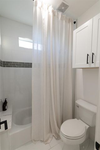 1206 Hamblen Street, Houston, TX 77009