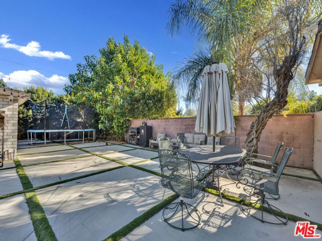 6842 Ranchito Avenue, Van Nuys (los Angeles), CA 91405