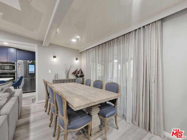 6842 Ranchito Avenue, Van Nuys (los Angeles), CA 91405