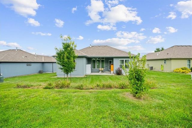 2005 Creek View Lane, Raymore, MO 64083