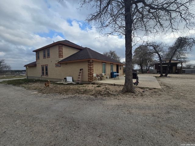 420 Highlands, Poteet, TX 78065