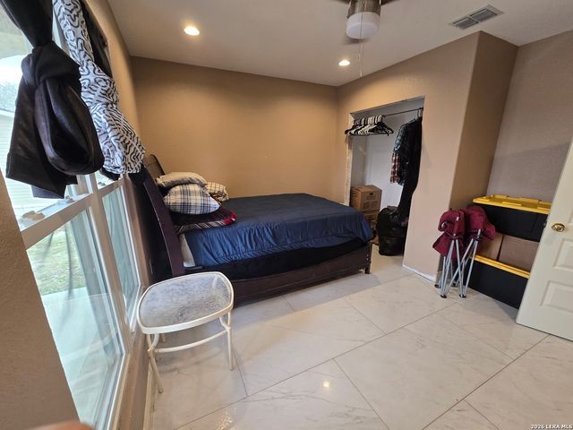 420 Highlands, Poteet, TX 78065