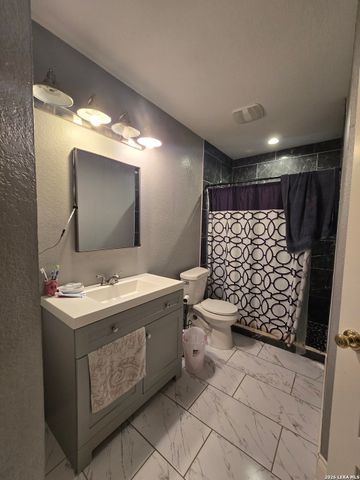 420 Highlands, Poteet, TX 78065