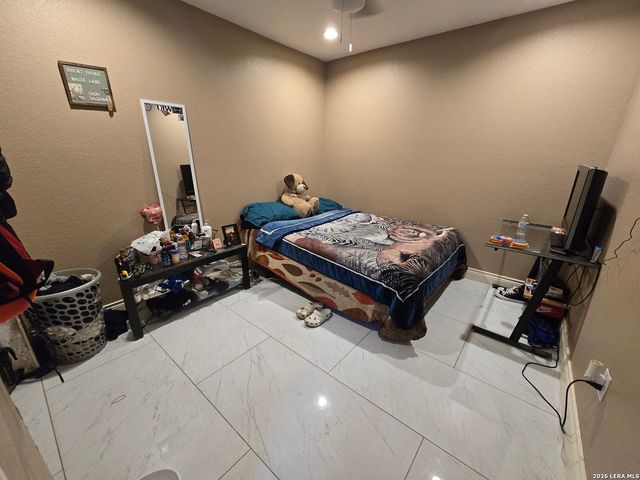 420 Highlands, Poteet, TX 78065