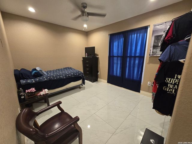 420 Highlands, Poteet, TX 78065