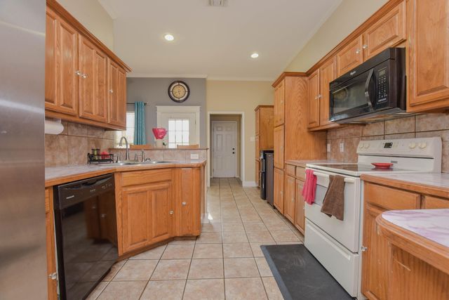 7525 Aspen Avenue, San Angelo, TX 76904