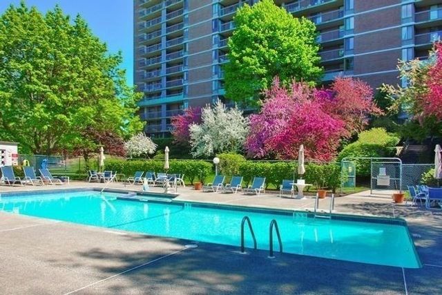 40 Village Road 1112, Middleton, MA 01949