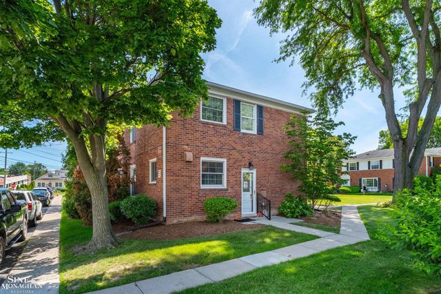 617 Notre Dame Street, Grosse Pointe, MI 48230
