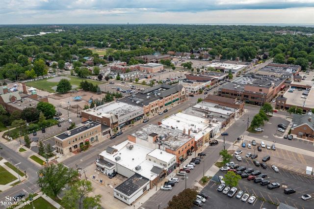 617 Notre Dame Street, Grosse Pointe, MI 48230