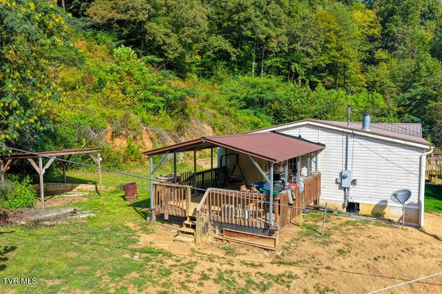 107 Hollow Hill Lane, Rogersville, TN 37857