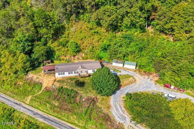 107 Hollow Hill Lane, Rogersville, TN 37857