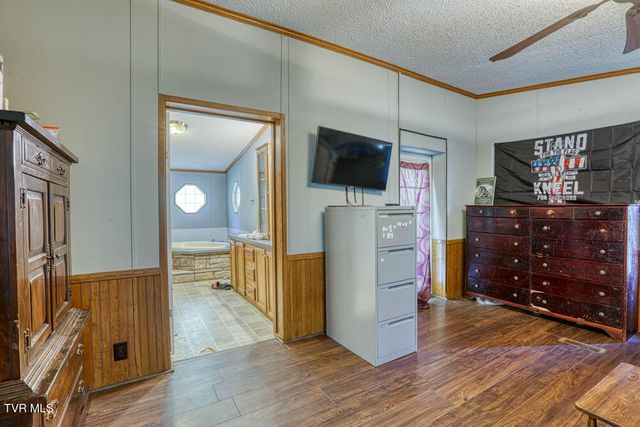 107 Hollow Hill Lane, Rogersville, TN 37857