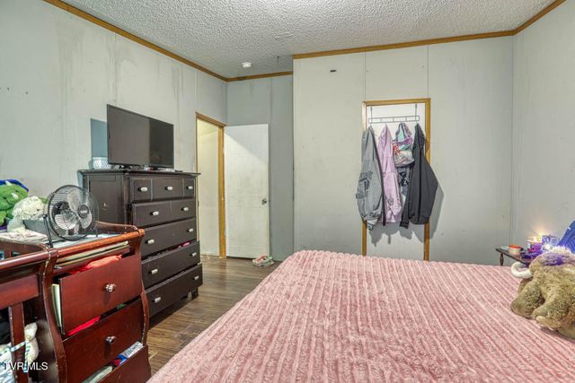 107 Hollow Hill Lane, Rogersville, TN 37857