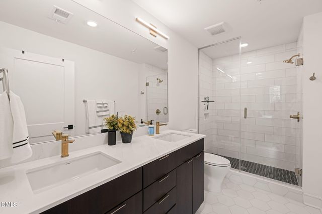 615 W Peace Street , 207, Raleigh, NC 27605