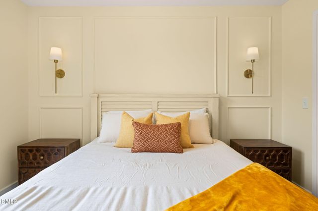 615 W Peace Street , 207, Raleigh, NC 27605