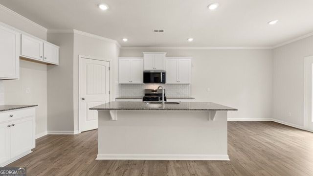 499 Thompson Drive, Dallas, GA 30132