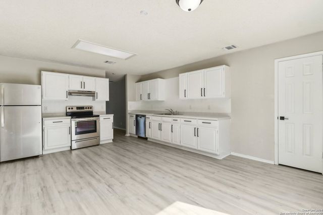 9087 RYELLE, San Antonio, TX 78250