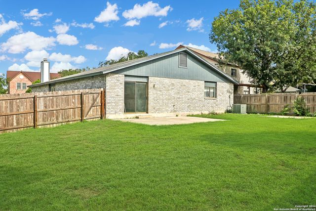 9087 RYELLE, San Antonio, TX 78250