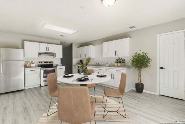 9087 RYELLE, San Antonio, TX 78250