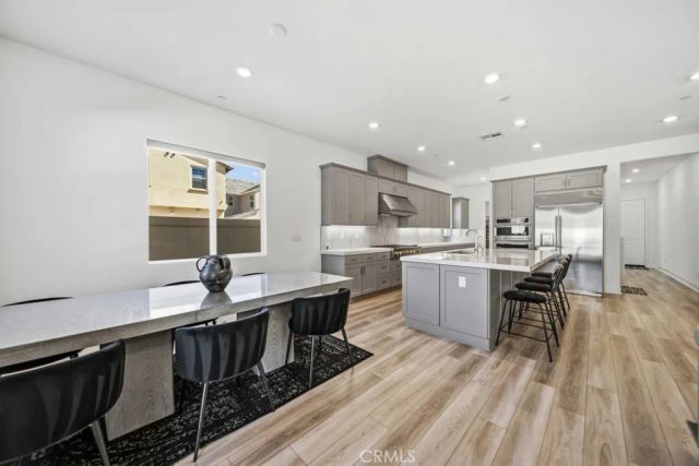 29566 Camino Azar, Valencia, CA 91354