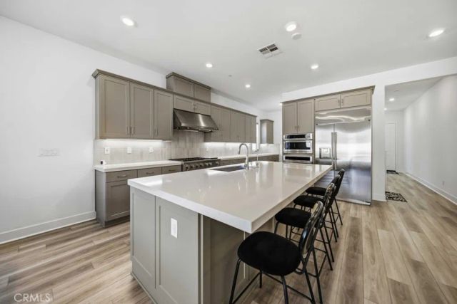 29566 Camino Azar, Valencia, CA 91354