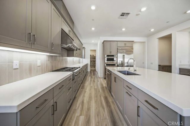 29566 Camino Azar, Valencia, CA 91354