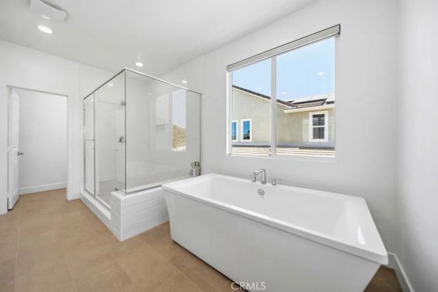 29566 Camino Azar, Valencia, CA 91354
