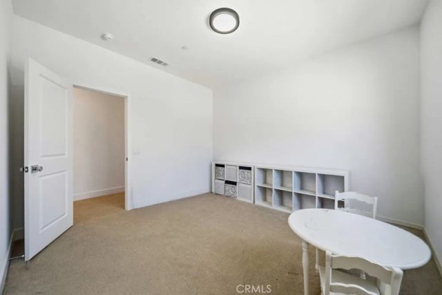 29566 Camino Azar, Valencia, CA 91354